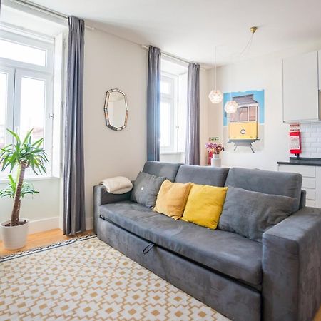 Guestready - Chic And Vibrant Stay Near Anjos Lisbon Bagian luar foto