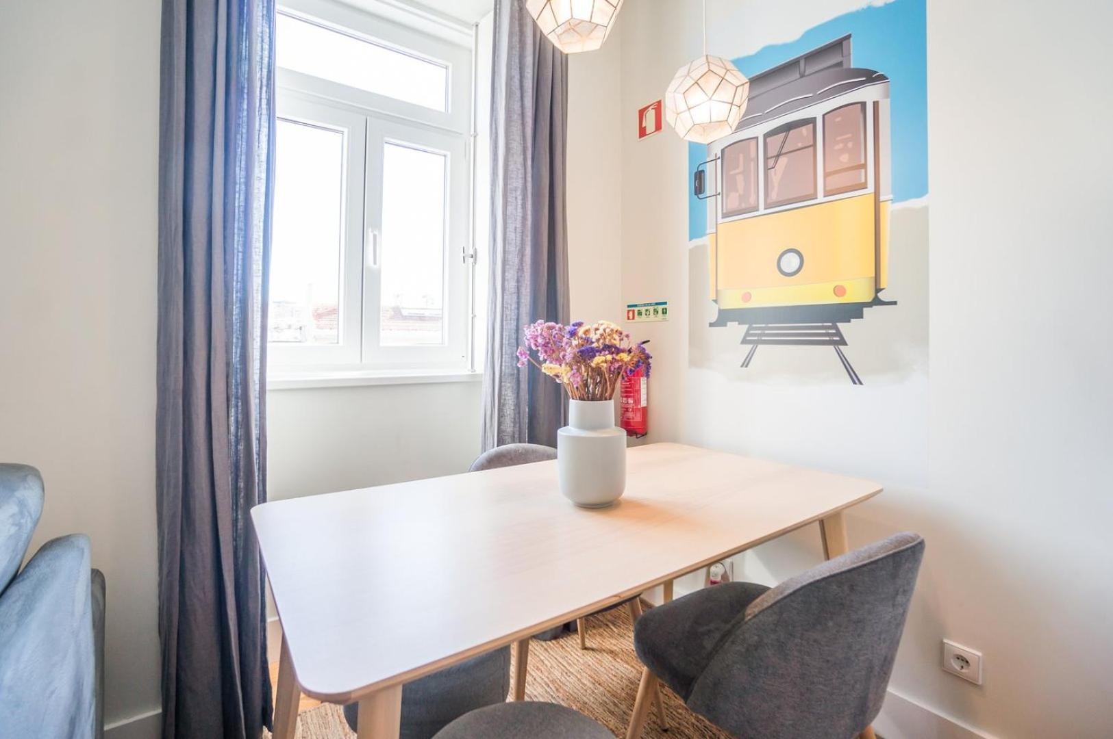 Guestready - Chic And Vibrant Stay Near Anjos Lisbon Bagian luar foto